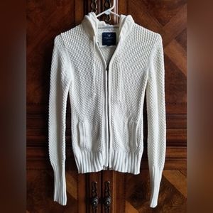 Women's knitted hoodie